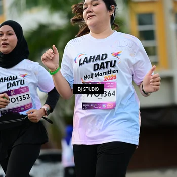 Runner Photo 7913764
