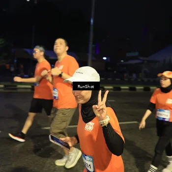 Runner Photo 7913770