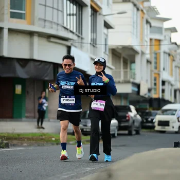 Runner Photo 7913774
