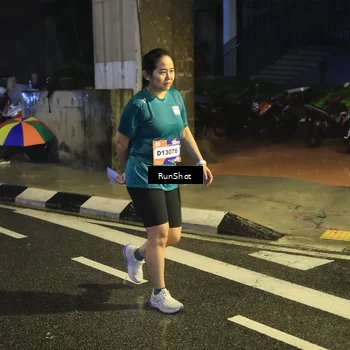 Runner Photo 7913776