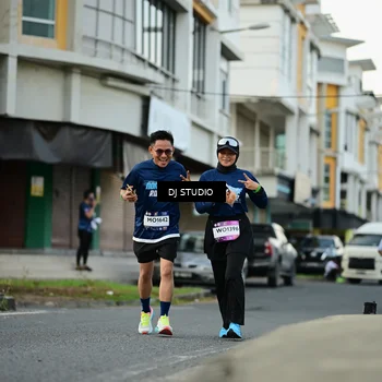Runner Photo 7913777