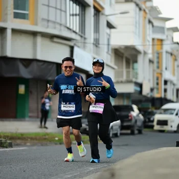 Runner Photo 7913783