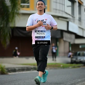 Runner Photo 7913861