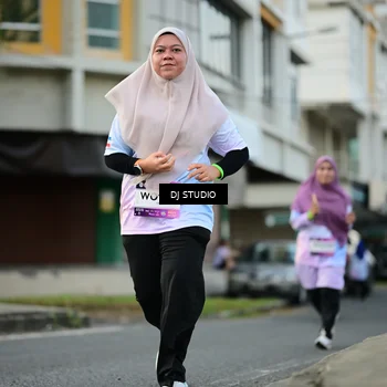 Runner Photo 7913875
