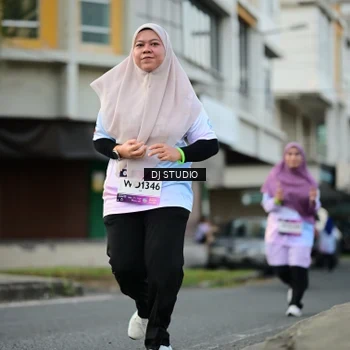 Runner Photo 7913876
