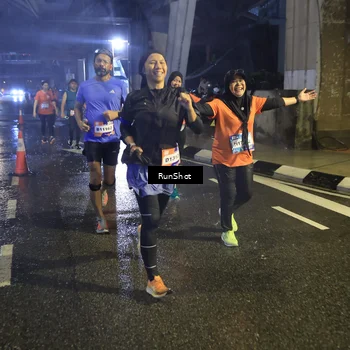 Runner Photo 7913889
