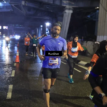 Runner Photo 7913907