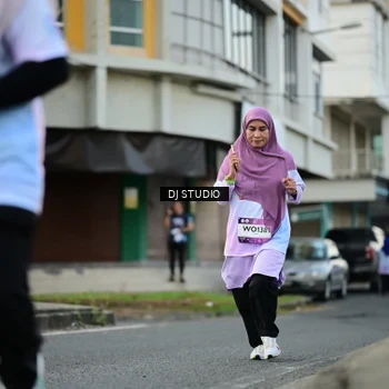 Runner Photo 7913917