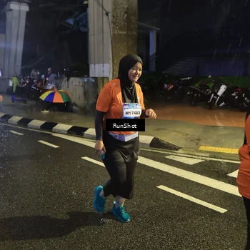 Runner Photo 7913941