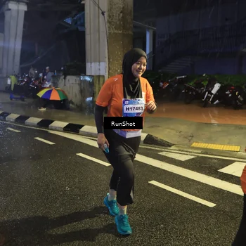 Runner Photo 7913945