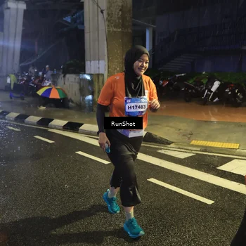 Runner Photo 7913948