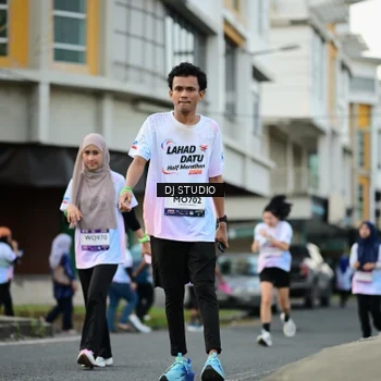 Runner Photo 7913964