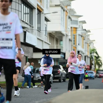 Runner Photo 7913979