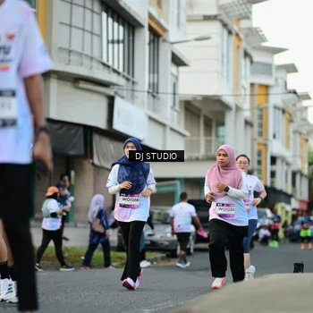 Runner Photo 7913982