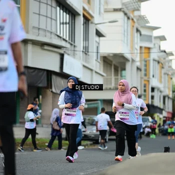 Runner Photo 7913983