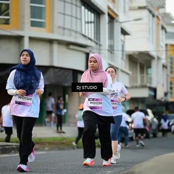 Runner Photo 7913987
