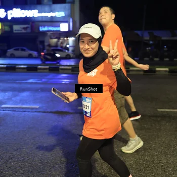 Runner Photo 7914012