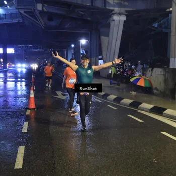 Runner Photo 7914013
