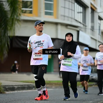Runner Photo 7914021