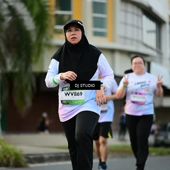 Runner Photo 7914036