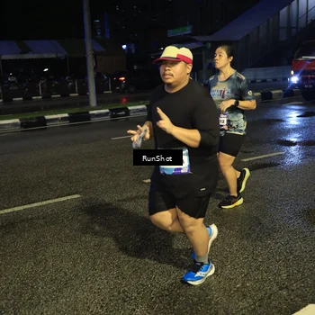 Runner Photo 7914060