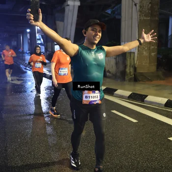 Runner Photo 7914066