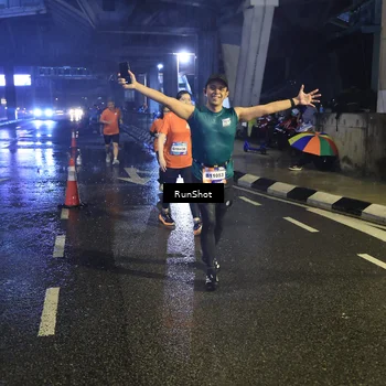 Runner Photo 7914076