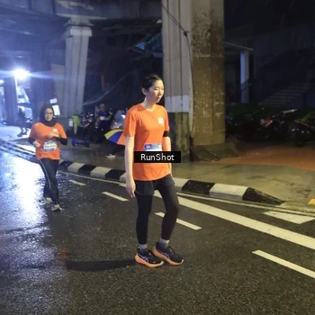 Runner Photo 7914081