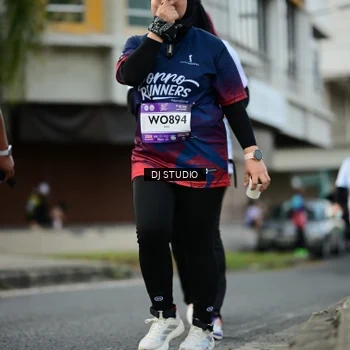 Runner Photo 7914123