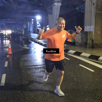 Runner Photo 7914144