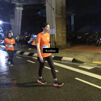Runner Photo 7914158
