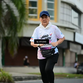Runner Photo 7914170
