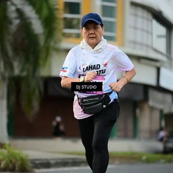 Runner Photo 7914175