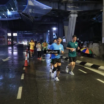 Runner Photo 7914177