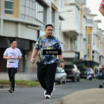 Runner Photo 7914178