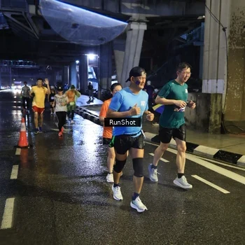 Runner Photo 7914186
