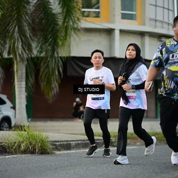Runner Photo 7914199