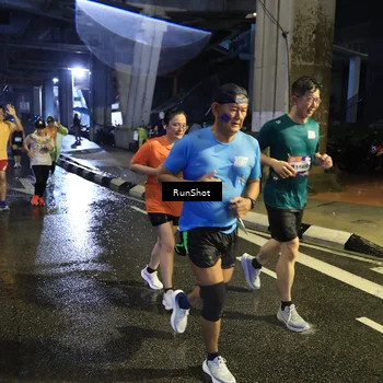Runner Photo 7914200
