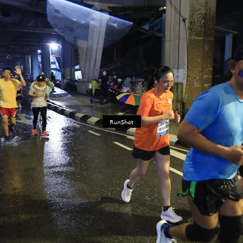 Runner Photo 7914207