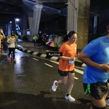 Runner Photo 7914210