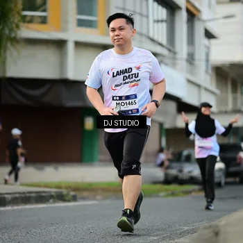 Runner Photo 7914225