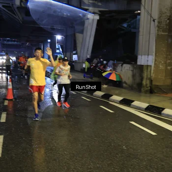 Runner Photo 7914228