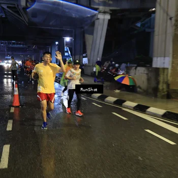 Runner Photo 7914231
