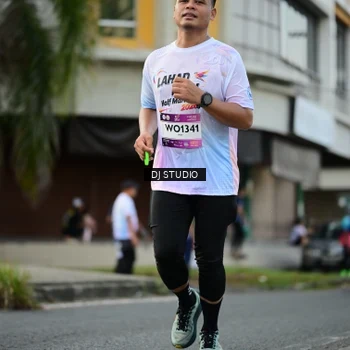 Runner Photo 7914241