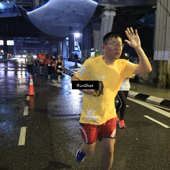 Runner Photo 7914252