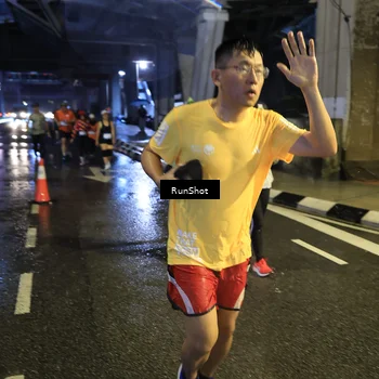 Runner Photo 7914255