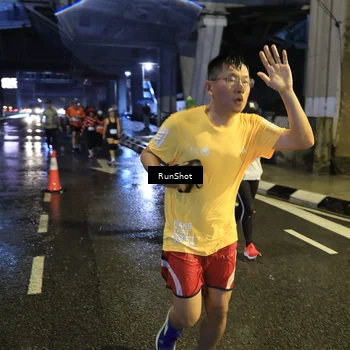 Runner Photo 7914256
