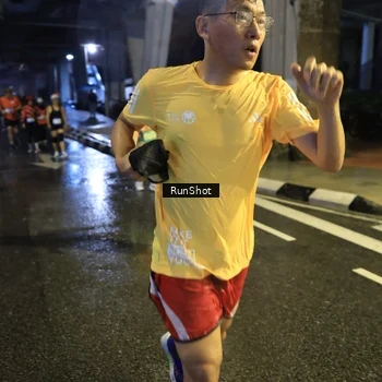 Runner Photo 7914260