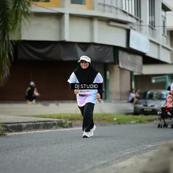 Runner Photo 7914270