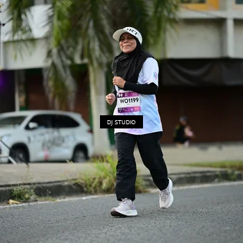 Runner Photo 7914289